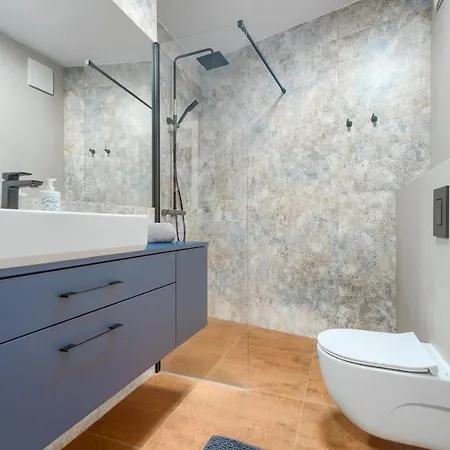 Apartament Figo *